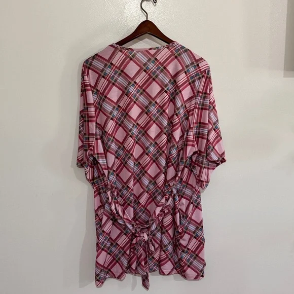 Plaid Robe - Picture 2 of 5